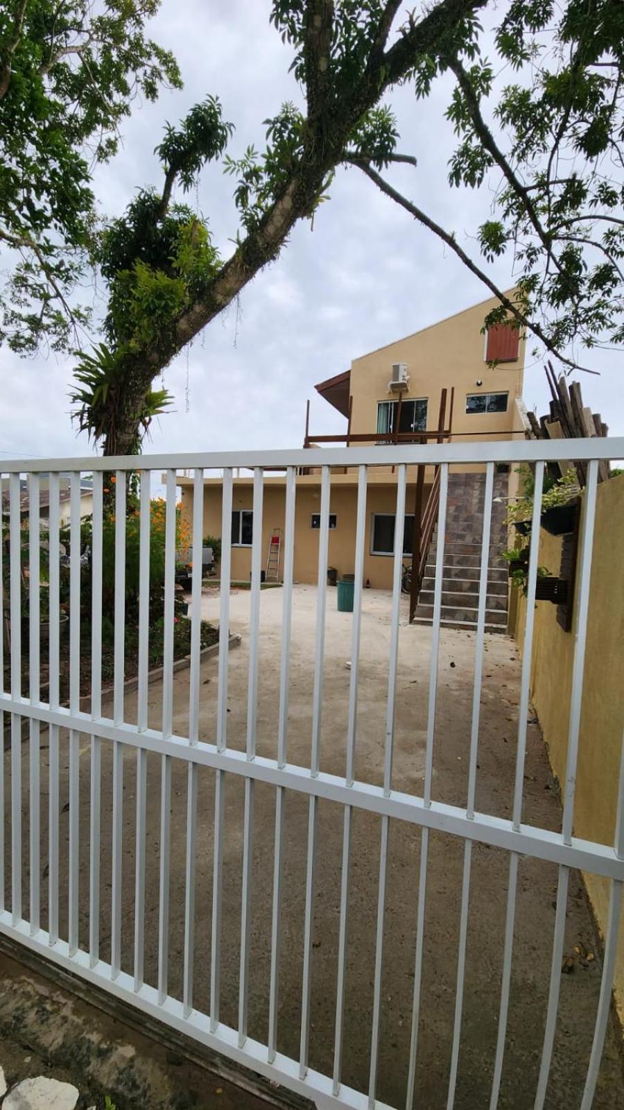 Residencial Mineiro- Apartamento De 02 Quartos イタポア エクステリア 写真