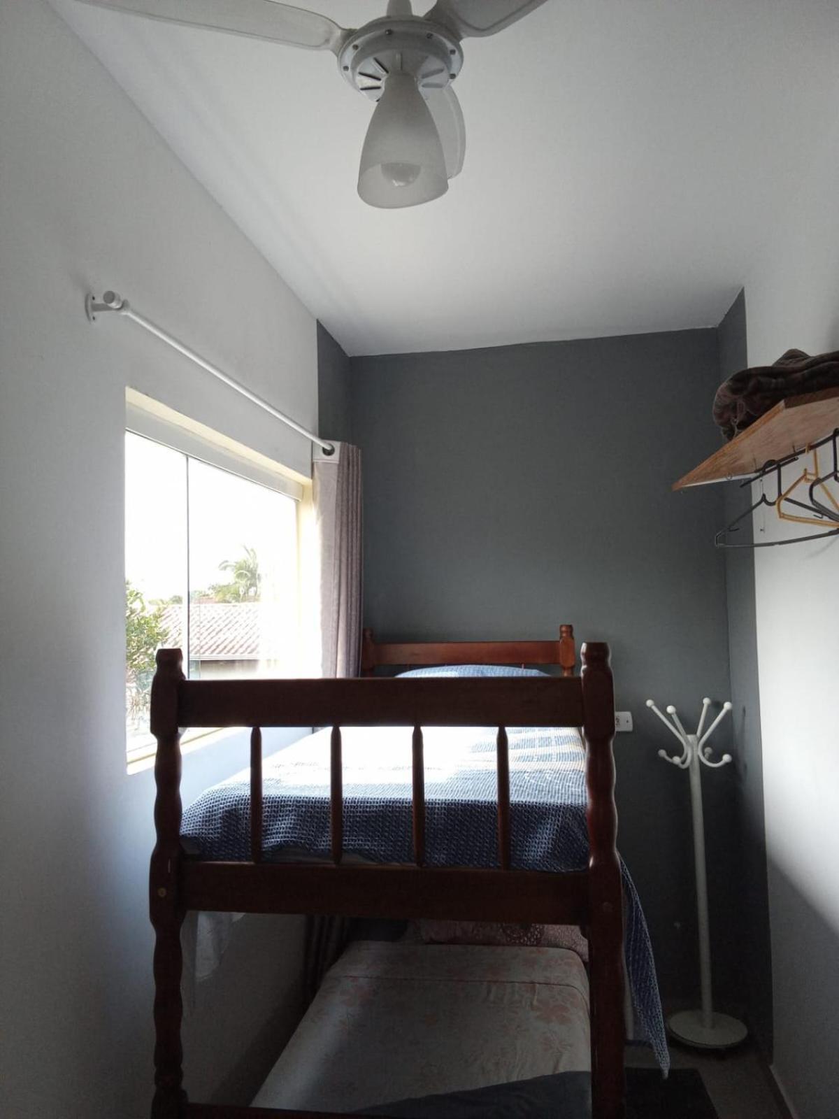 Residencial Mineiro- Apartamento De 02 Quartos イタポア エクステリア 写真